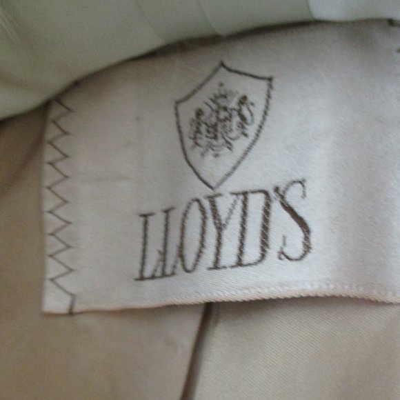 Gorgeous Blush Fox Fur Stroller Coat - Picture 4 of 7